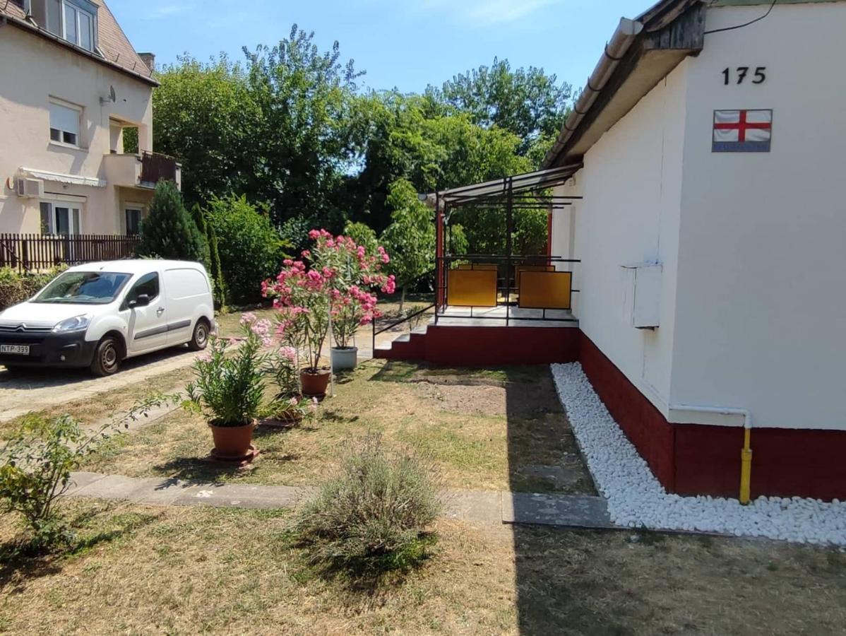 Rakos-Patak Family House Hotel บูดาเปสต์ ภายนอก รูปภาพ