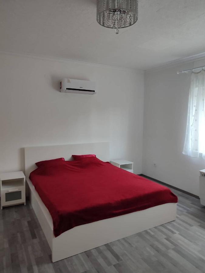Rakos-Patak Family House Hotel บูดาเปสต์ ภายนอก รูปภาพ